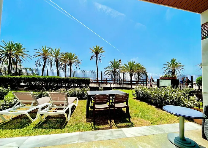 Frontline Sea In The Center Of Puerto Banus.2Bedrooms -Garden