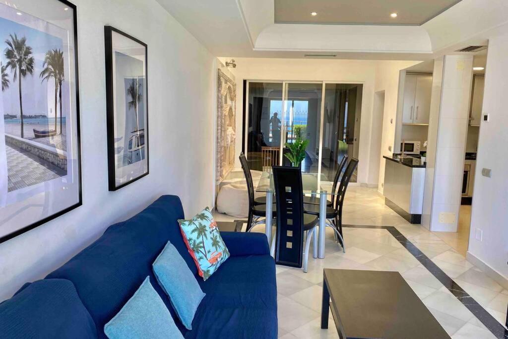 Apartamento Frontline Sea In The Center Of Puerto Banus.2bedrooms -garden *